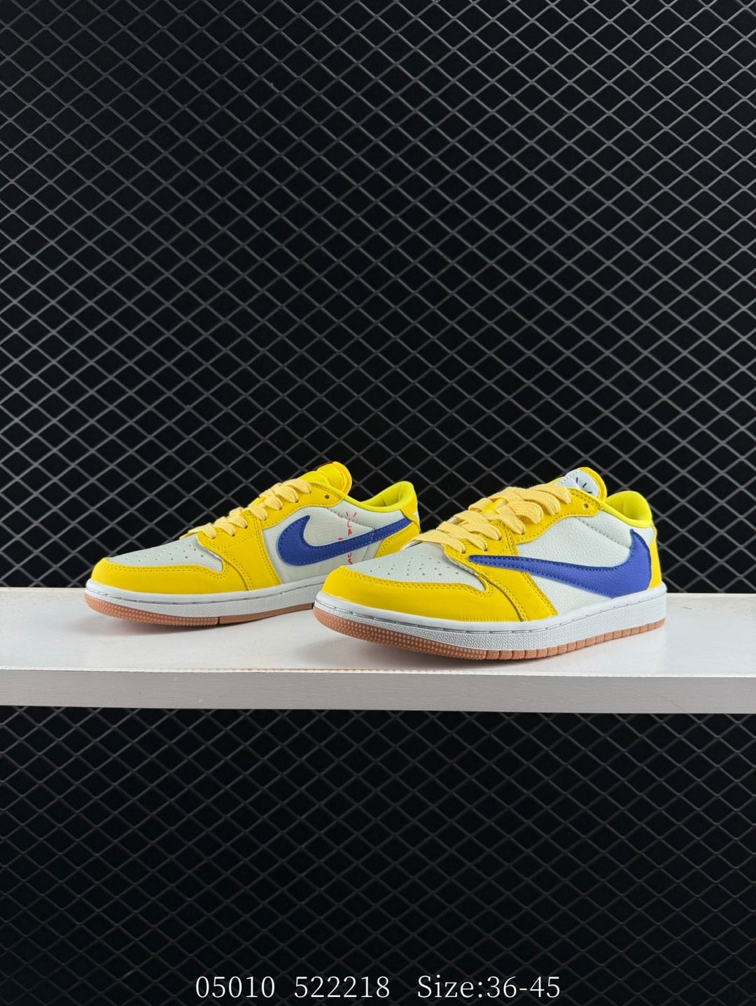 Travis Scott x Air Jordan 1 ” Reverse Mocha “